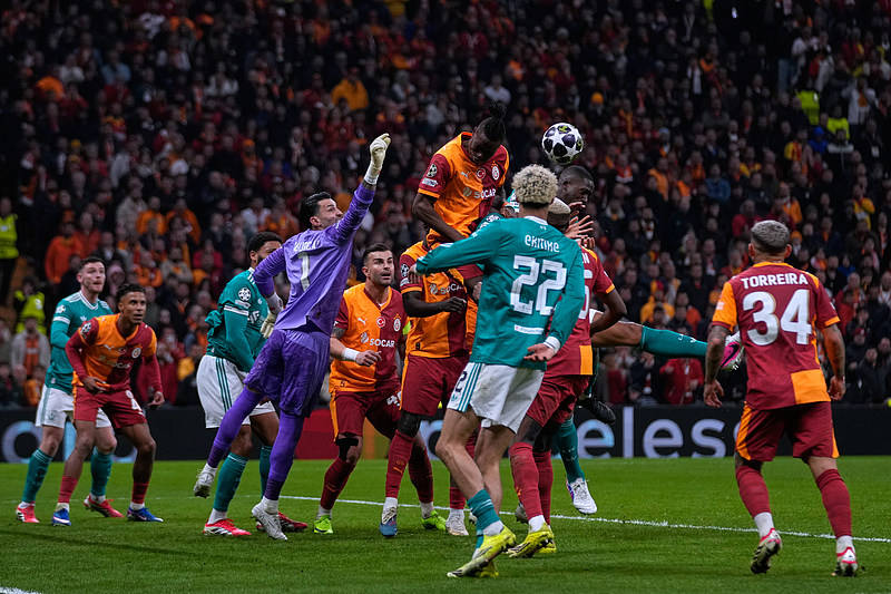 加拉塔萨雷1-0利物浦 勒米纳破门